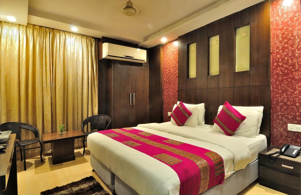 Hotel Shelton New Delhi Extérieur photo