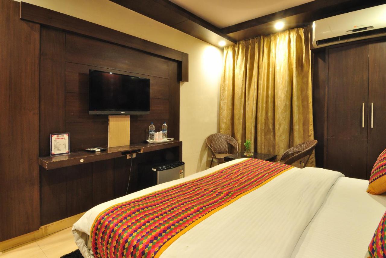 Hotel Shelton New Delhi Extérieur photo